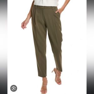NWT Vince Camuto Straight Leg Pleated Pants